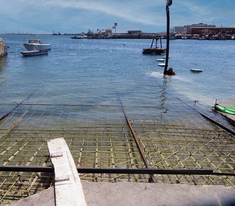 Rinforzo delle banchine portuali Manfredonia Italia Sireg Progetti Nel Mondo