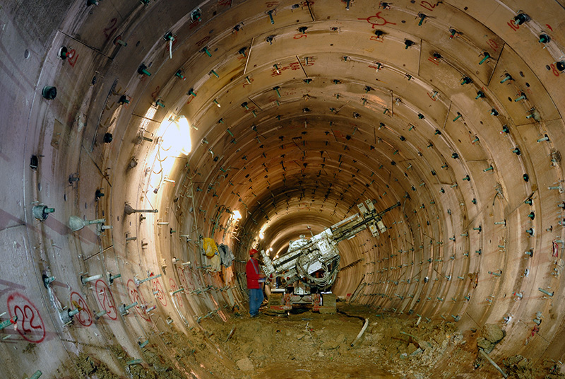 Sireg Productos y soluciones en fibra de vidrio para construcción de túneles