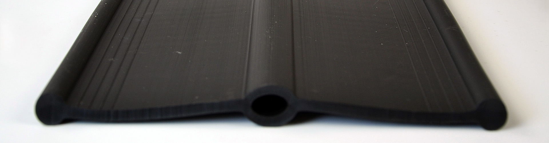 GIUNTI PER DIAFRAMMI WATERSTOP per la continuità idraulica tra pannelli in calcestruzzo