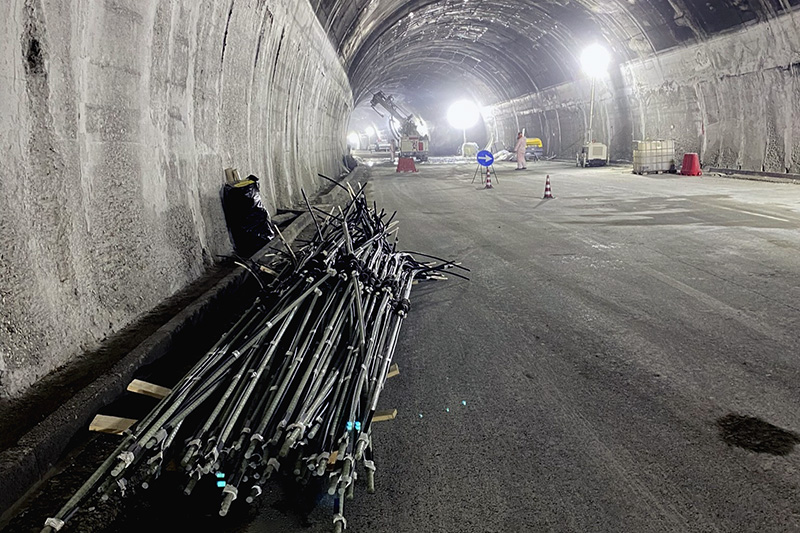 Bulones roca de fibra de vidrio para construcción de túneles